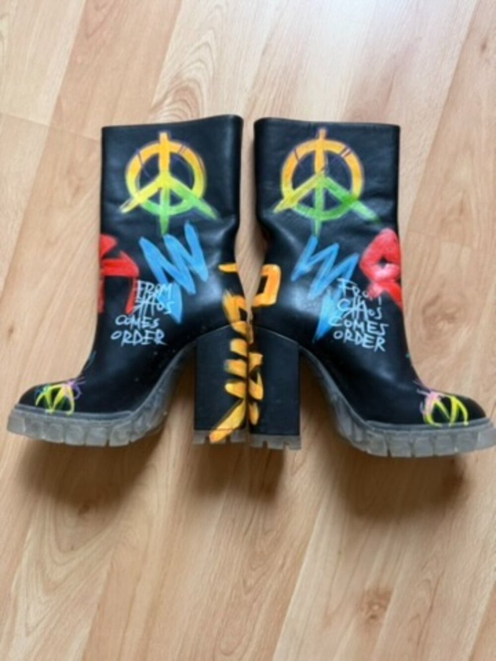 Black Leather Graffiti Punk Block Heel Boots size 7